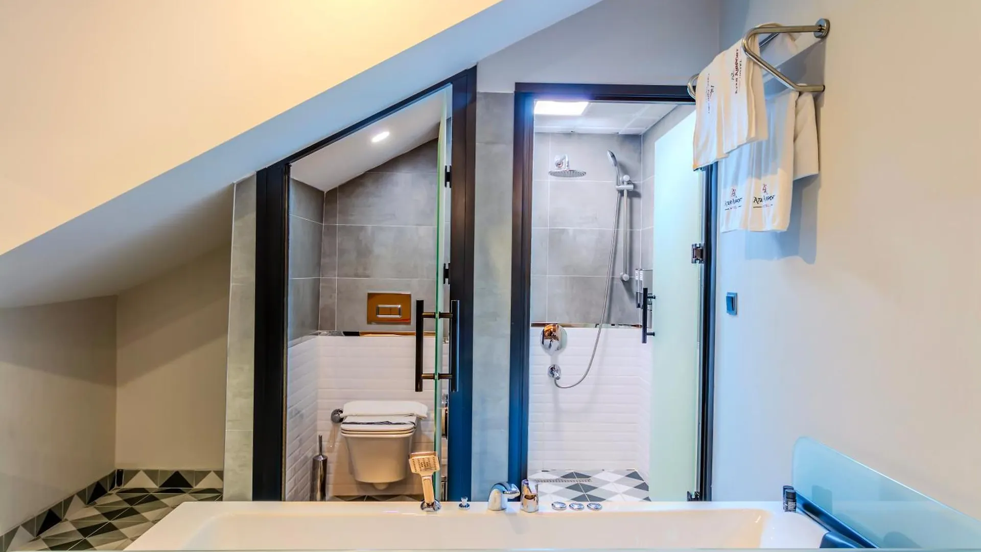 Atar Airport Hotel - Spa & Wellness Arnavutkoy 4*,  Turkey